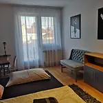 Lägenhet Hotello Apartmanhaz Es Panzio Zalaegerszeg