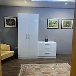 Lägenhet Hotello Apartmanhaz Es Panzio