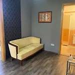 Lägenhet Hotello Apartmanhaz Es Panzio *