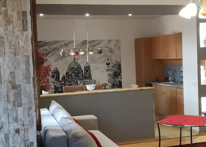 Hotello Apartmanhaz Es Panzio Zalaegerszeg