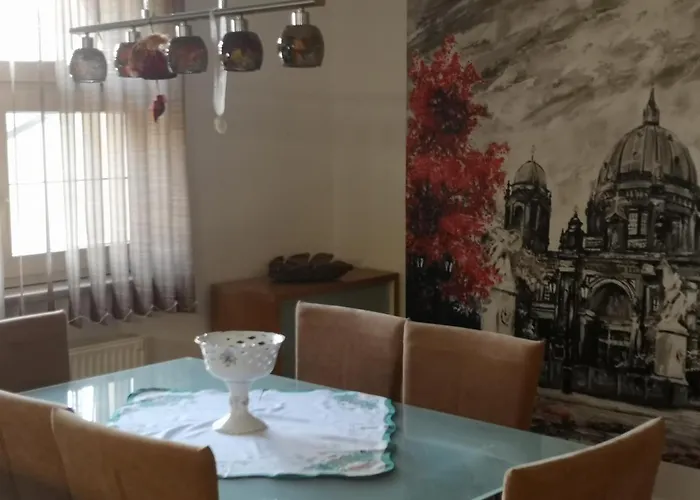 Hotello Apartmanhaz Es Panzio Appartement