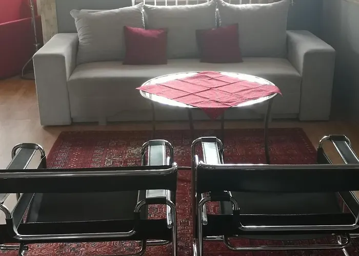 Hotello Apartmanhaz Es Panzio