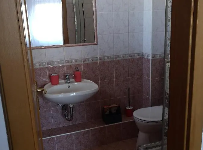 Hotello Apartmanhaz Es Panzio Apartment Zalaegerszeg