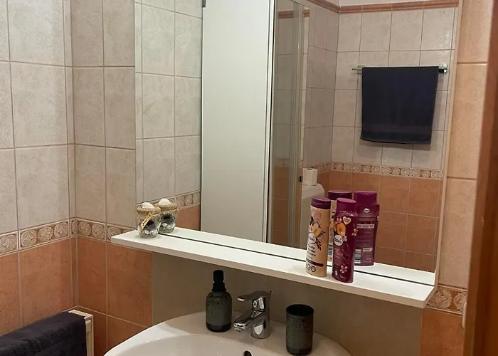 Hotello Apartmanhaz Es Panzio