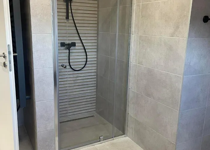 Hotello Apartmanhaz Es Panzio Apartment *