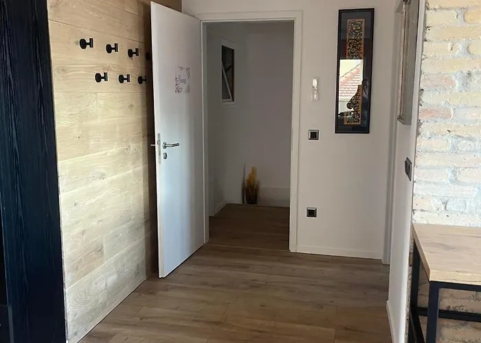 Apartment Hotello Apartmanhaz Es Panzio Zalaegerszeg